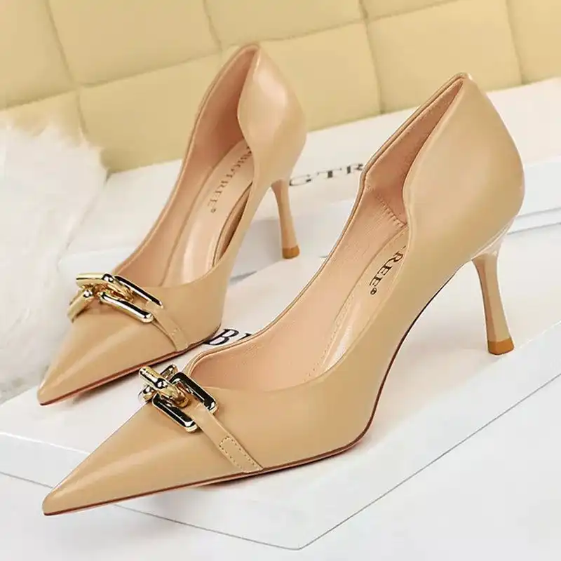 ladies shoes