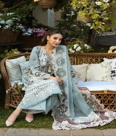 digital printed lawn 3 piece